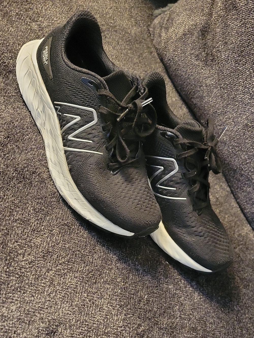 New Balance Black and White Women's Running Sneakers